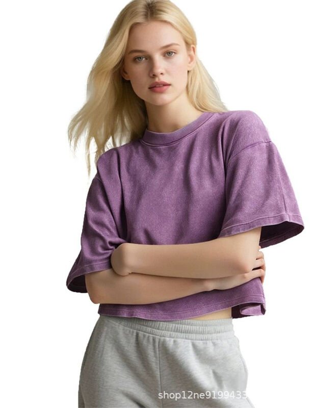 Women’s Vintage-Washed Oversized Cropped T-Shirt - Image 2
