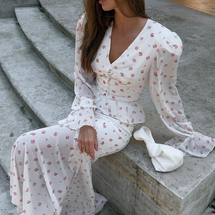 Women’s Floral Print Blouse and High-Waist Mermaid Hem Maxi Skirt Set - Image 2