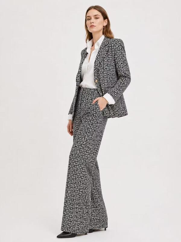 Women’s Geometric Print Blazer Pants Set - Image 3