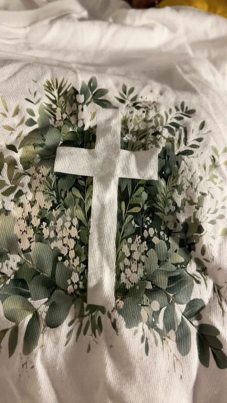 Men’s Floral Cross Print Graphic T-Shirt in Soft Cotton Fabric for Streetwear Style - Image 2